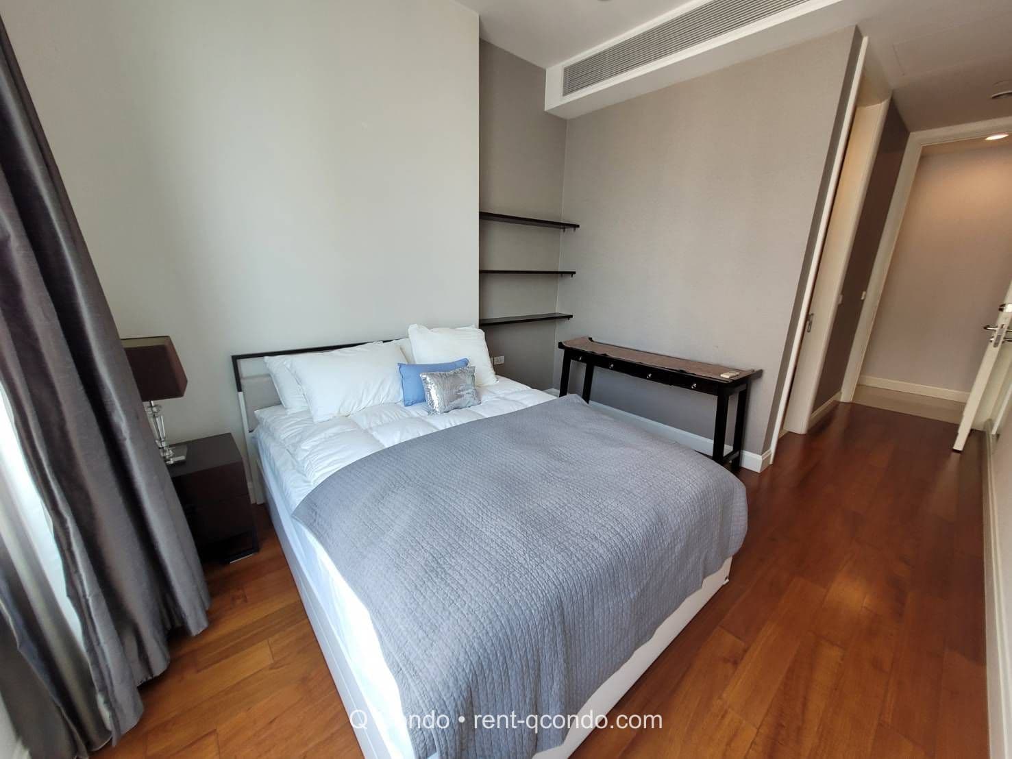 8842 – 211_bedroom.jpg